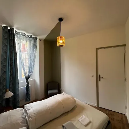 2 Pièces Avec Terrasse Proche Centre - Parking Gratuit à Proximité *