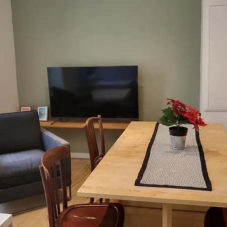 Apartament 2 Pieces Avec Terrasse Proche Centre - Parking Gratuit A Proximite